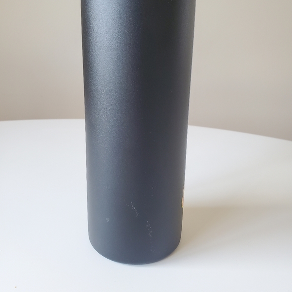 Dutch Bros. hydro 20oz - Picture 3 of 4